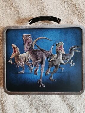 Jurassic World Dinosaur Raptor Lunchbox – Blue
